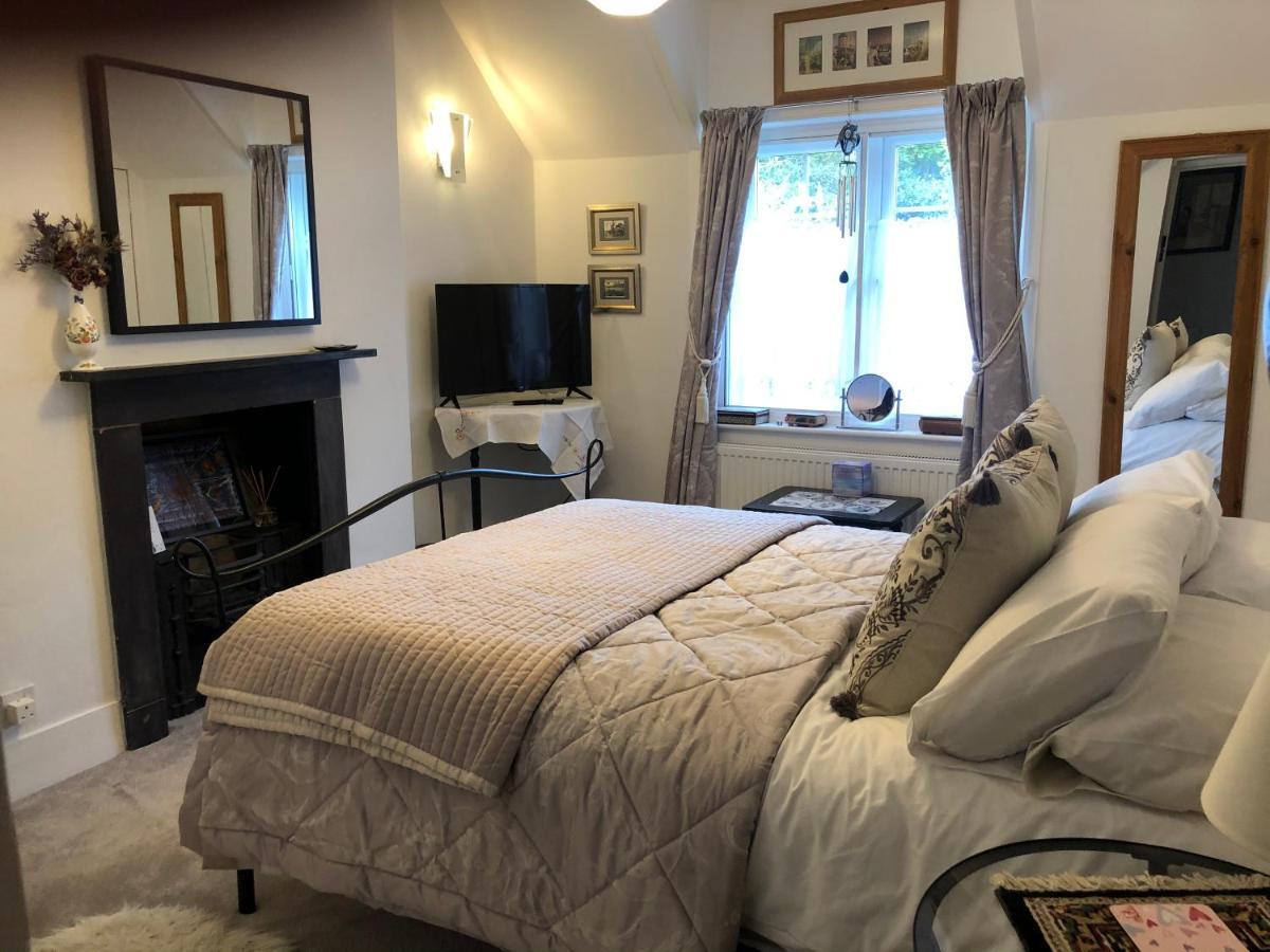 Sunshine Cottage Studley  Luaran gambar